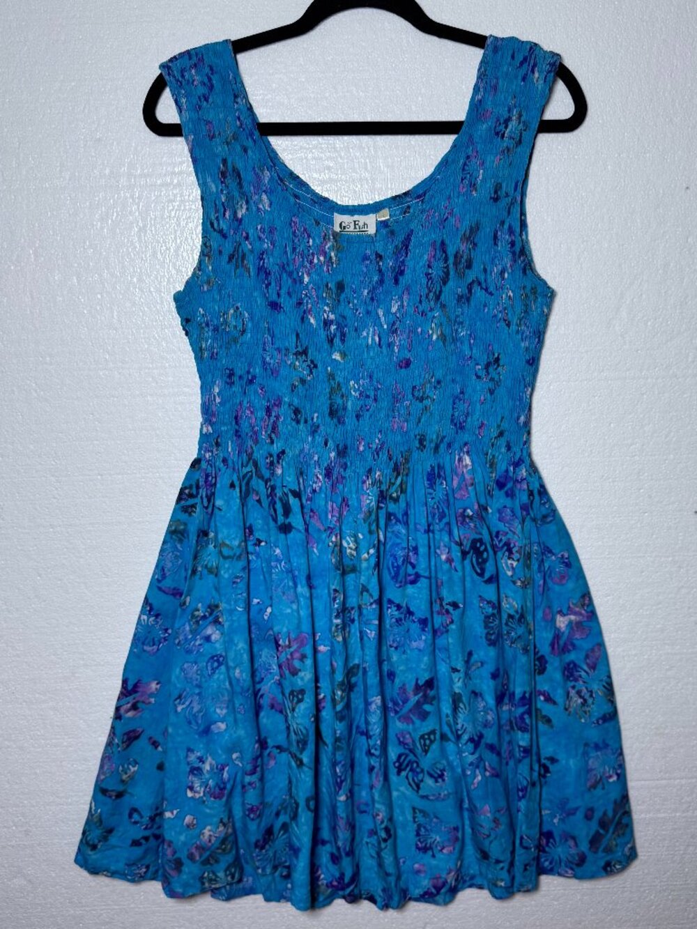 Go Fish Womens Size Large Blue Floral Smocked Boho Sun Dress Sleeveless Summer